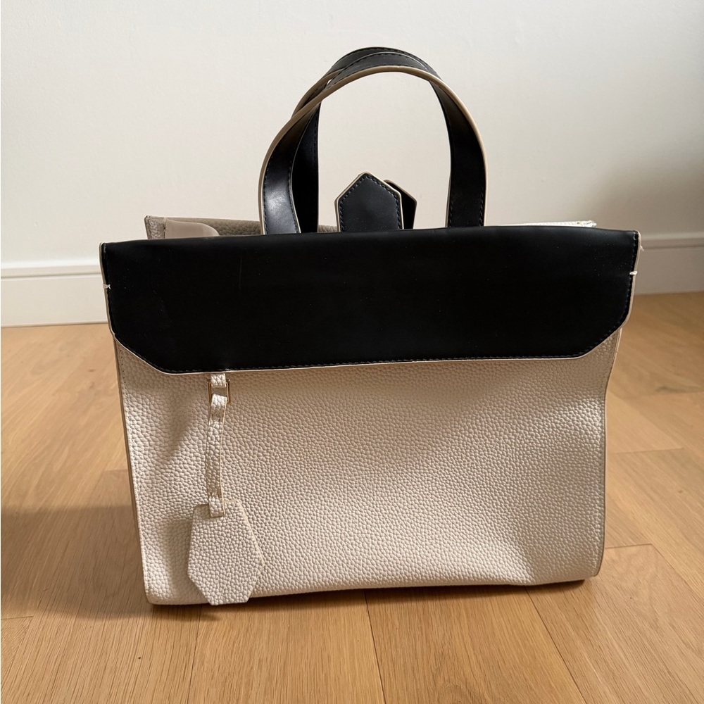 NWT Zara Office Siren Structured Tote Bag 🤍🖤